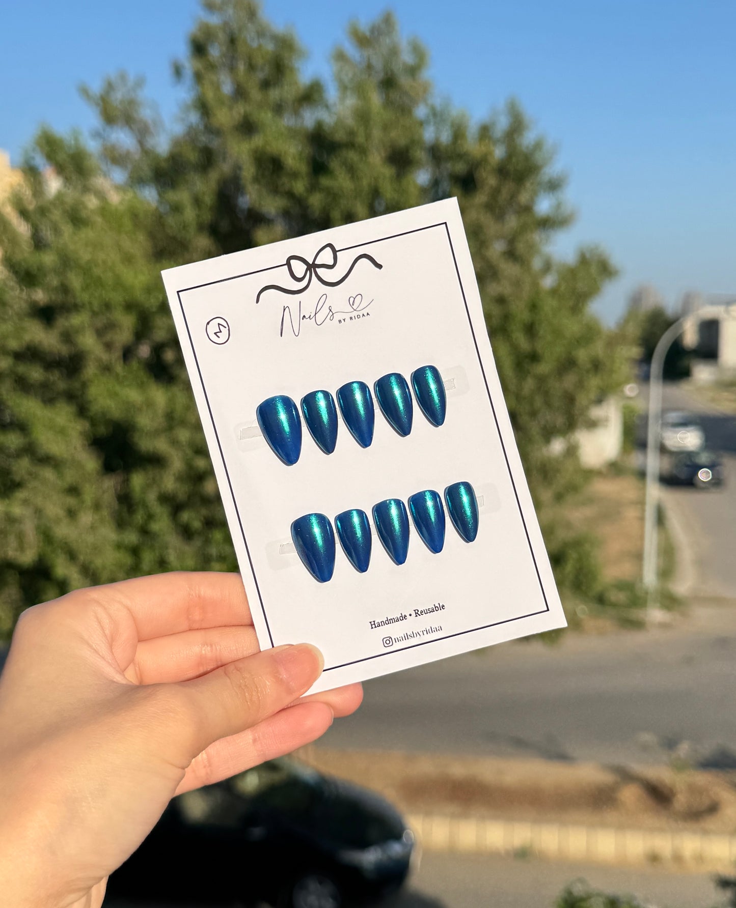 Ocean Chrome Press-On Nails