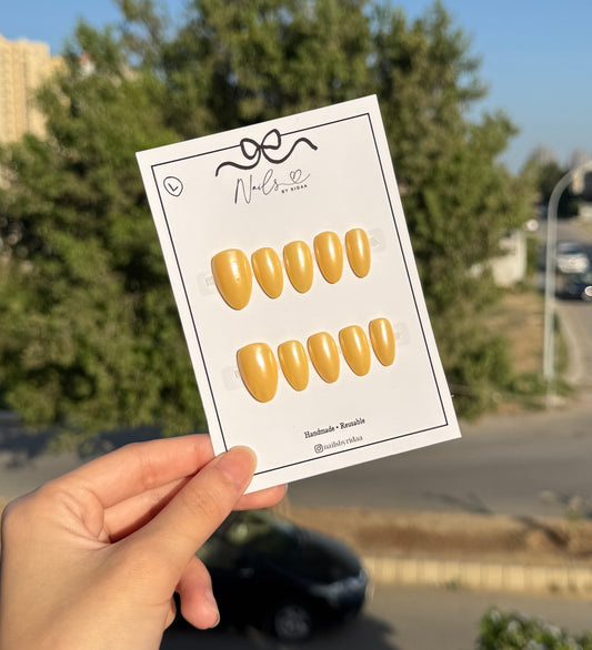 Butter Yellow Press-On Nails